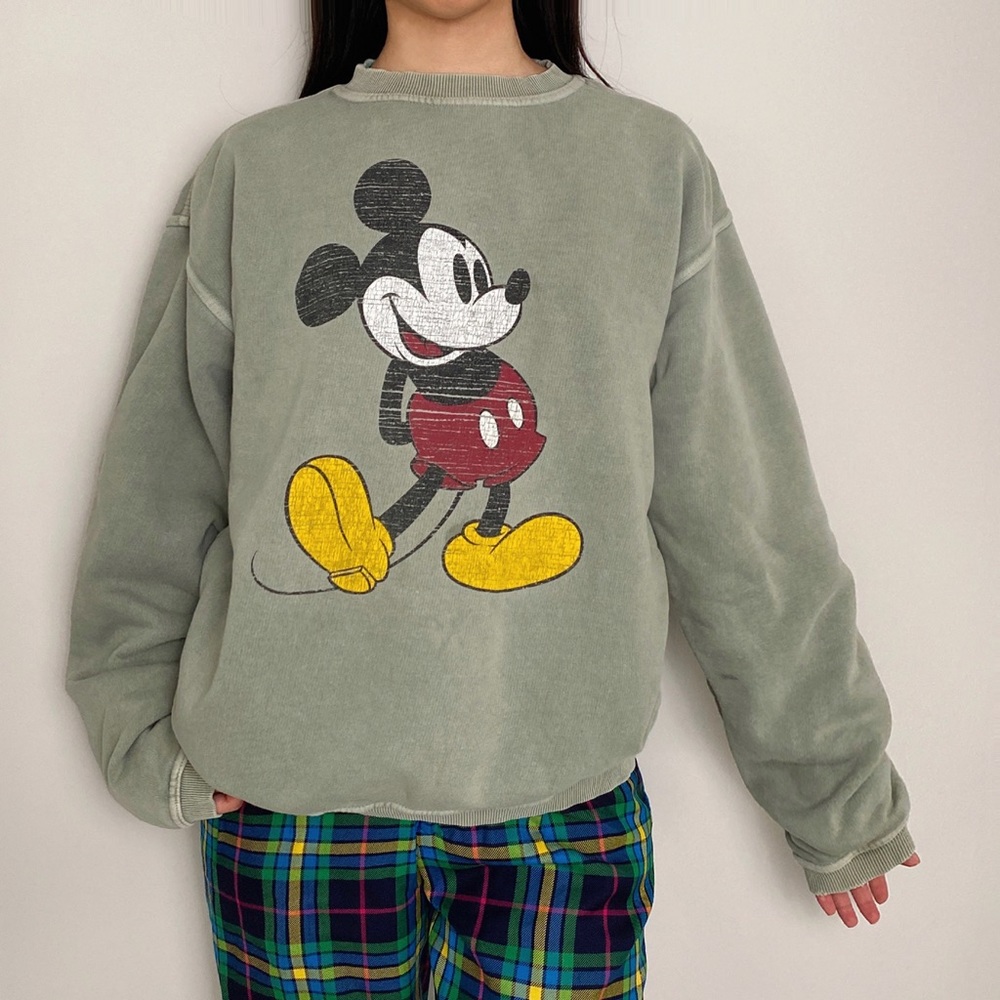 vintage Disney Mickey Mouse classic sweatshirt